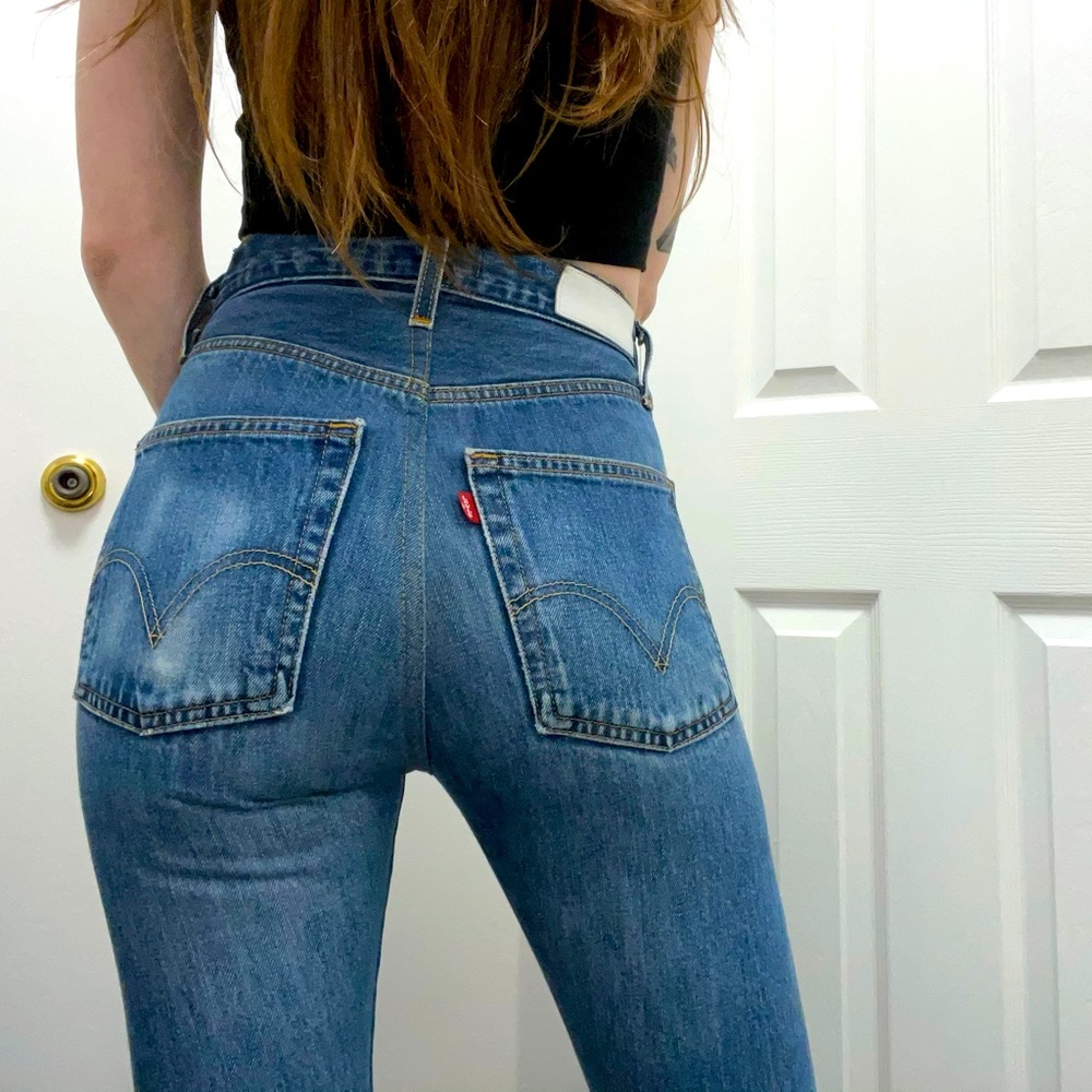 Redone Elsa Levi’s Jeans